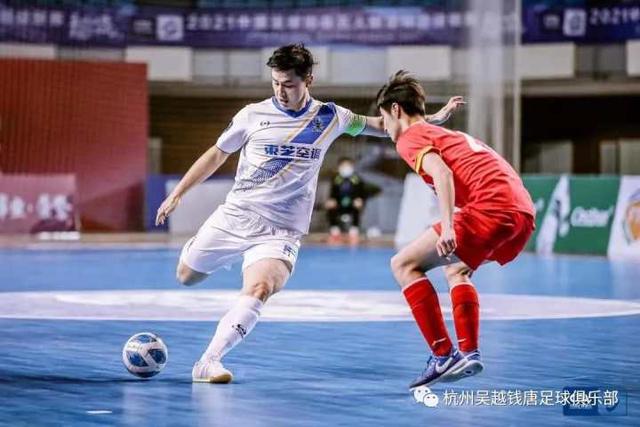 马特乌斯：梅西处于另一个境界，足球本身也喜欢被他轻柔碰触
